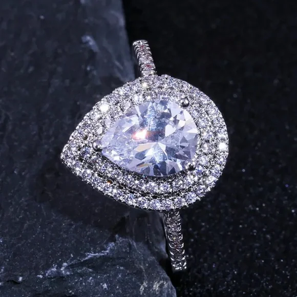 NEW HEART 925 STERLING SILVER RING, CUTE RING, SHINY RING. - Picture 2 of 5